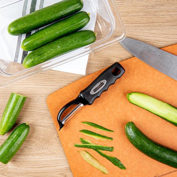 Restaurantware Comfy Grip Black Stainless Steel Vegetable Peeler - 7 1/2" - 1 Count Box