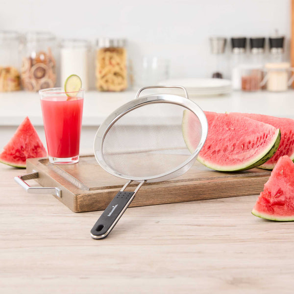 Restaurantware Comfy Grip Round Stainless Steel Extra Fine Mesh Strainer - With Silicone Handle - 7" - 1 Count Box