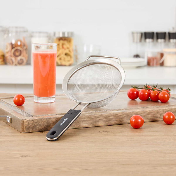 Restaurantware Comfy Grip Round Stainless Steel Extra Fine Mesh Strainer - With Silicone Handle - 5 1/2" - 1 Count Box