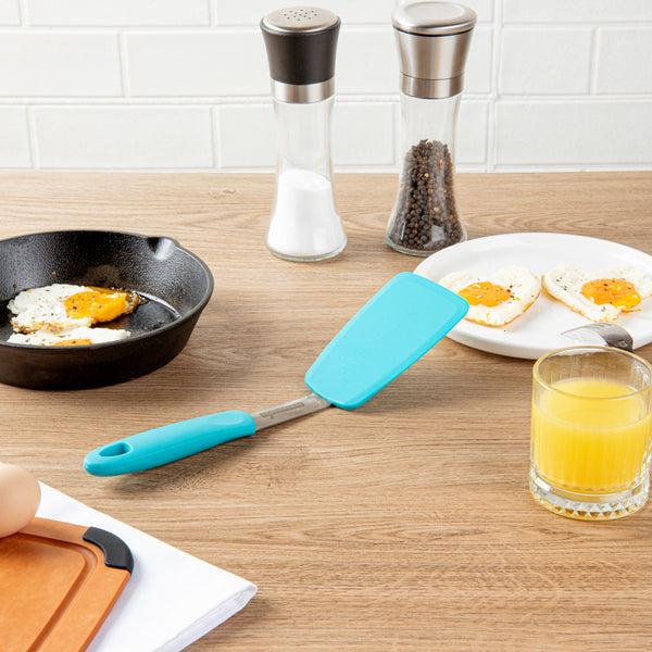 Restaurantware Comfy Grip Turquoise Silicone Solid Turner - 12" - 1 Count Box
