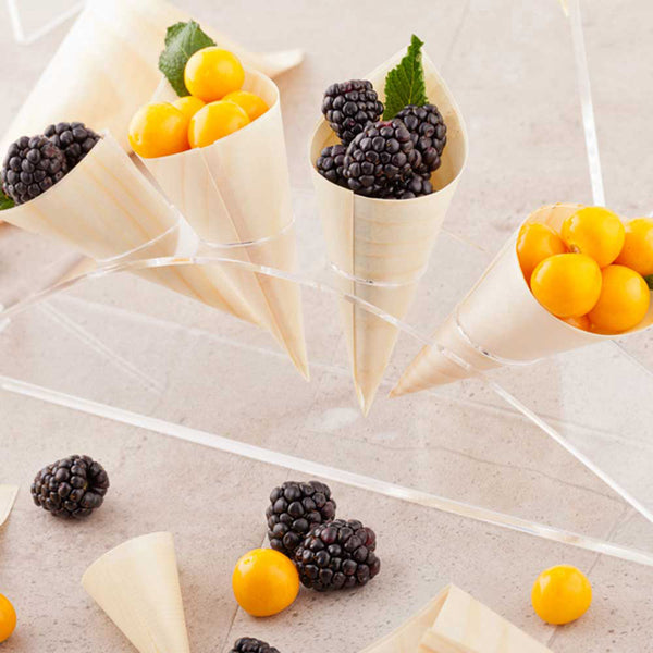 Restaurantware Cone Tek Clear Plastic Rising Sun Cone Stand - 4 Slots - 12" X 6" X 3 1/2" - 1 Count Box