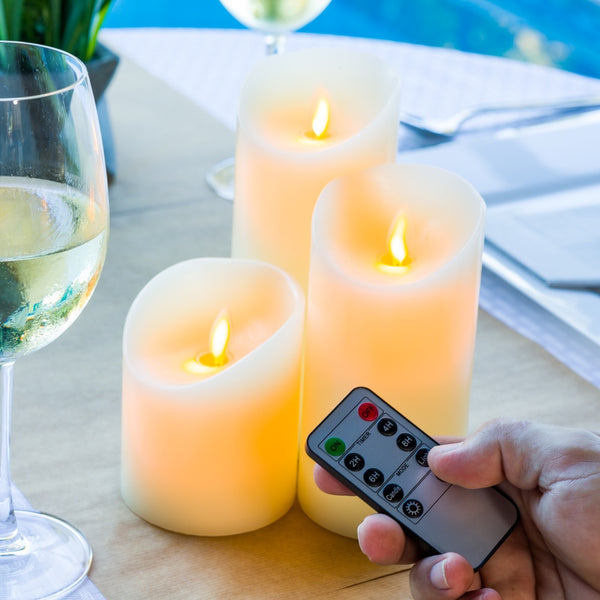Restaurantware Fire Tek White Plastic Remote Control - For Flameless Pillar Candle - 3 1/2" X 1 1/4" - 1 Count Box
