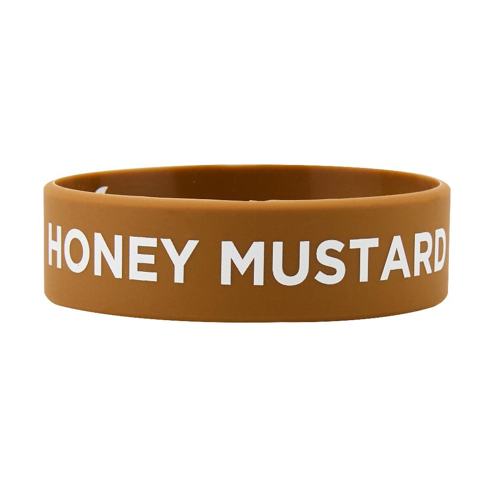 restaurantware First In First Out Brown Silicone Honey Mustard Label Band - Fits 16 20 and 24 oz Squeeze Bottles - 10 count box