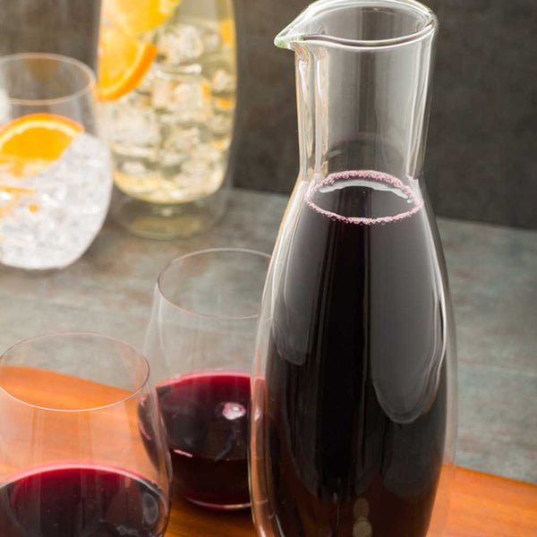 Restaurantware Forma Professional 30 Oz Round Glass Wine And Water Carafe - Double Wall - 4" X 4" X 11 1/2" - 1 Count Box