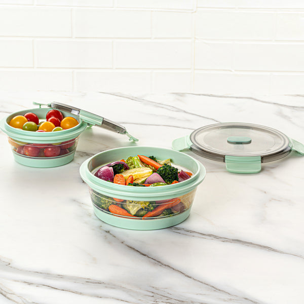 Restaurantware Fresh Hero 27 Oz Green Plastic Airtight Food Storage Container - With Vented Lid Collapsible - 6 3/4" X 6 3/4" X 2 3/4" - 20 Count Box