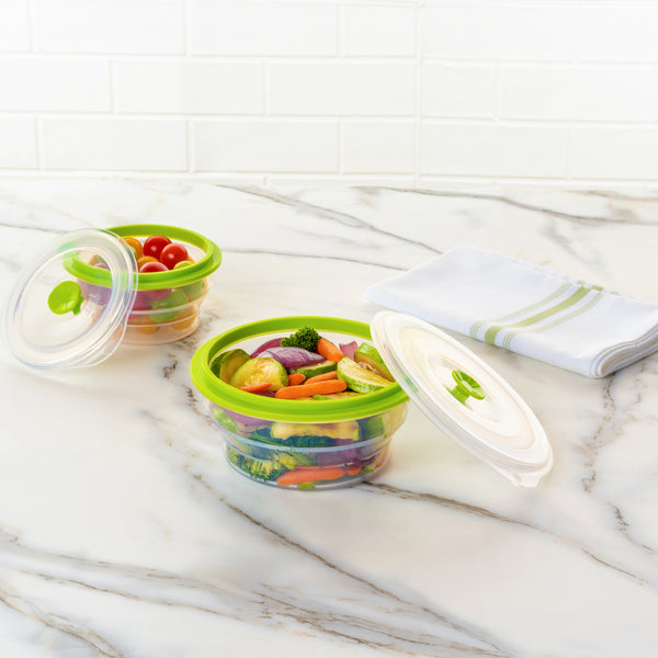 Restaurantware Fresh Hero 31 Oz Green Silicone Airtight Food Storage Container - With Vented Lid Collapsible - 7" X 7" X 3" - 20 Count Box