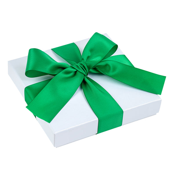 Restaurantware Gift Tek Emerald Green Polyester Satin Ribbon - Single Face - 1 1/2" X 10 Yds - 10 Count Box