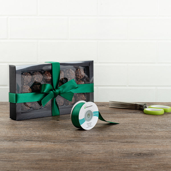 Restaurantware Gift Tek Forest Green Polyester Satin Ribbon - Single Face - 1" X 10 Yds - 10 Count Box