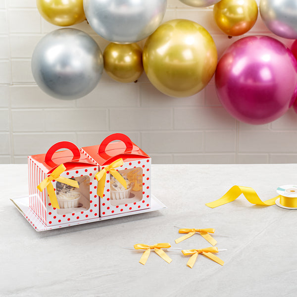 Restaurantware Gift Tek Gold Polyester Satin Twist Tie Bow - Pre-Tied - 3" X 2 1/2" - 4000 Count Box