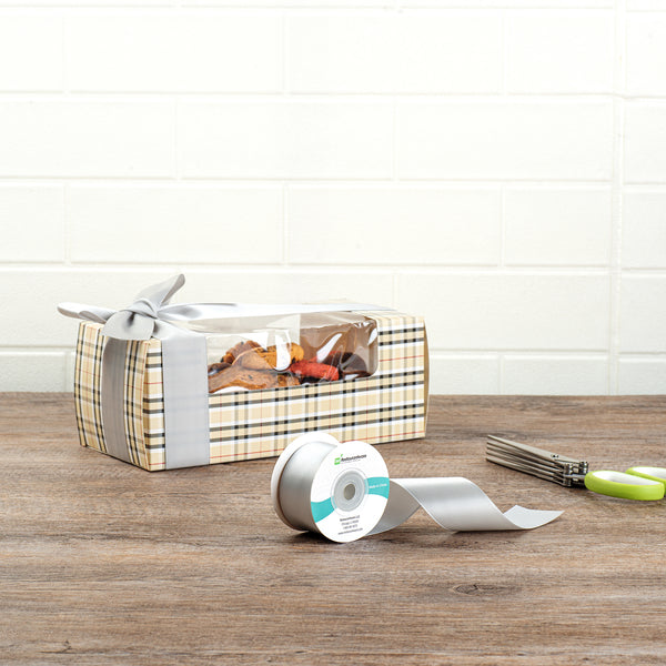 Restaurantware Gift Tek Gray Polyester Satin Ribbon - Single Face - 1 1/2" X 10 Yds - 10 Count Box