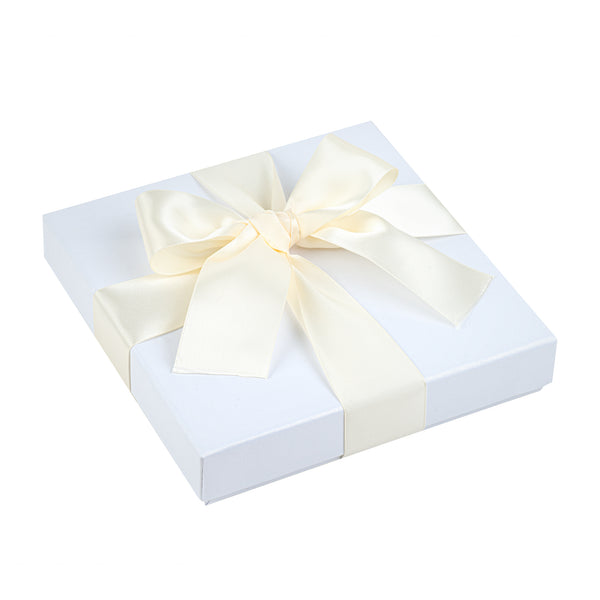 Restaurantware Gift Tek Ivory White Polyester Satin Ribbon - Single Face - 1 1/2" X 10 Yds - 10 Count Box