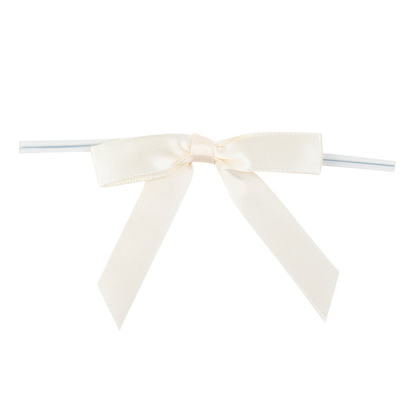 Restaurantware Gift Tek Ivory White Polyester Satin Twist Tie Bow - Pre-Tied - 3" X 2 1/2" - 4000 Count Box