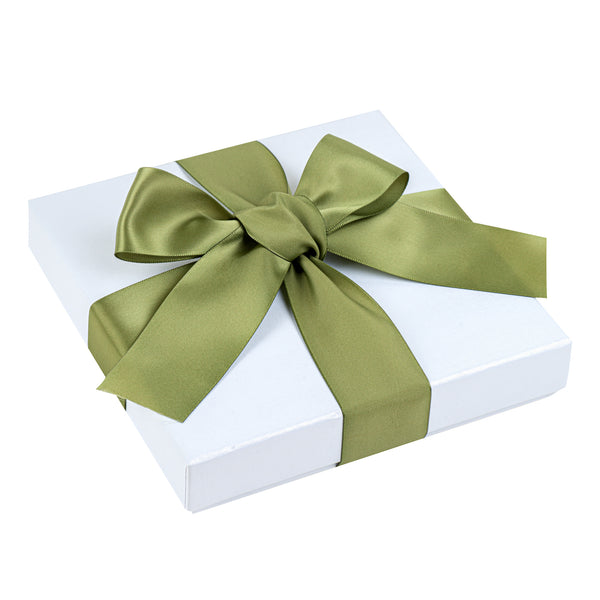 Restaurantware Gift Tek Spring Moss Green Polyester Satin Ribbon - Single Face - 1 1/2" X 10 Yds - 10 Count Box