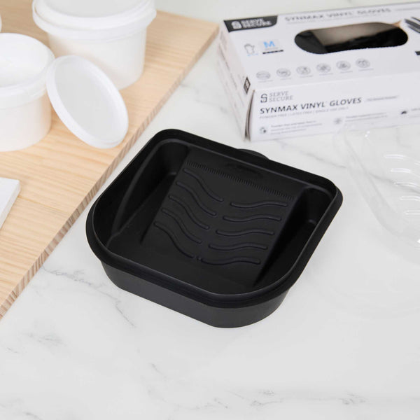 Restaurantware Handy Tek 27 Oz Black Plastic Paint Tray / Pail Lid - Fits 0.5 Gal Paint Pail - 7" X 7" X 1 3/4" - 50 Count Box