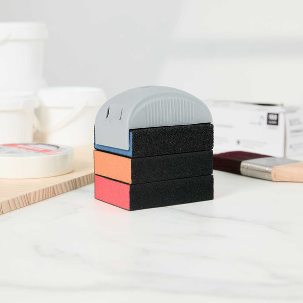 Restaurantware Handy Tek Assorted Grit Sanding Sponge Set - 4-Piece Flat Edges With Handle - 4 1/4" X 2 3/4" X 4 1/2" - 6 Count Box