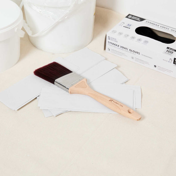 Restaurantware Handy Tek Polyester Paint Brush - Angled Soft Tip Textured Handle - 2 1/2" - 12 Count Box