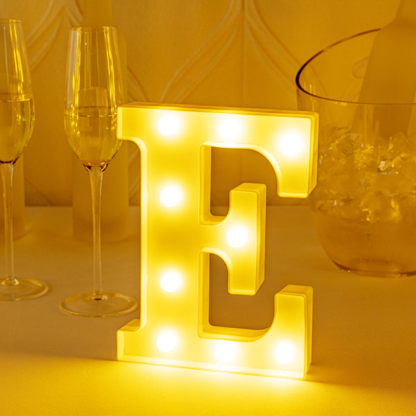 Restaurantware Illumify White LED Marquee Letter E Sign - 8 3/4" - 1 Count Box