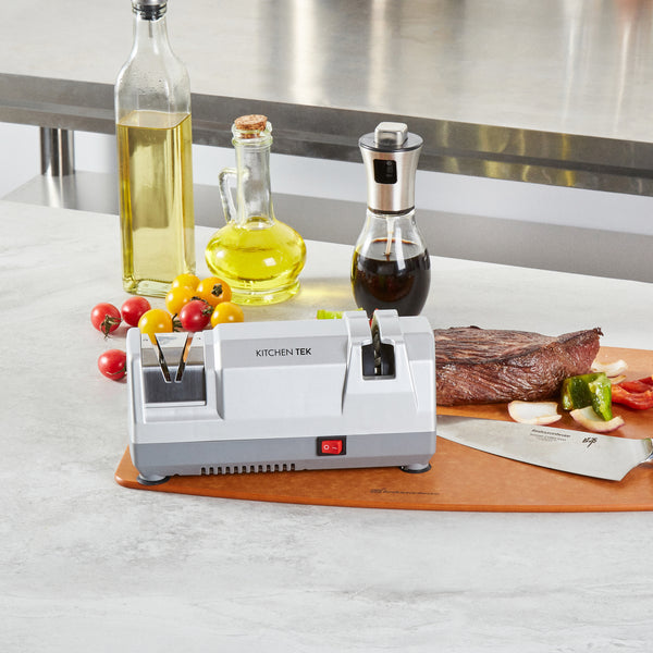 Restaurantware Kitchen Tek Gray 2 Stage Electric Knife Sharpener - For Straight Edge Knives Diamond-Coated Grinding Wheel 120V - 1 Count Box