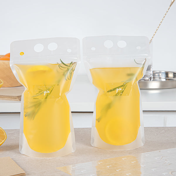 Restaurantware Label Tek Plastic Gin Label - Clear With White Font Water-Resistant - 2" X 1" - 100 Count Box