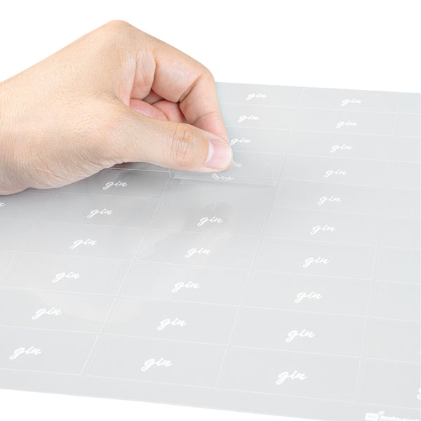 Restaurantware Label Tek Plastic Gin Label - Clear With White Font Water-Resistant - 2" X 1" - 100 Count Box