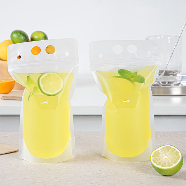 Restaurantware Label Tek Plastic Rum Label - Clear With White Font Water-Resistant - 2" X 1" - 100 Count Box