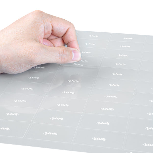 Restaurantware Label Tek Plastic Rum Label - Clear With White Font Water-Resistant - 2" X 1" - 100 Count Box