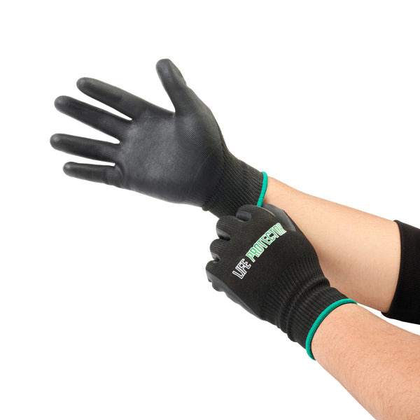 Restaurantware Life Protector Black HPPE Nylon / Spandex Medium Work Gloves - With Ultra-Thin Foam Nitrile Palm Coating Cut-Resistant - Pair - 10 Count Box