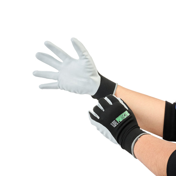 Restaurantware Life Protector Black Nylon Extra Large Work Gloves - With Foam Nitrile Palm Coating - Pair - 10 Count Box