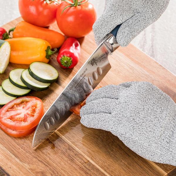 Restaurantware Life Protector Gray Large Cut-Resistant Gloves - Level 5 Food Safe - 9" X 5" - Pair - 1 Count Box