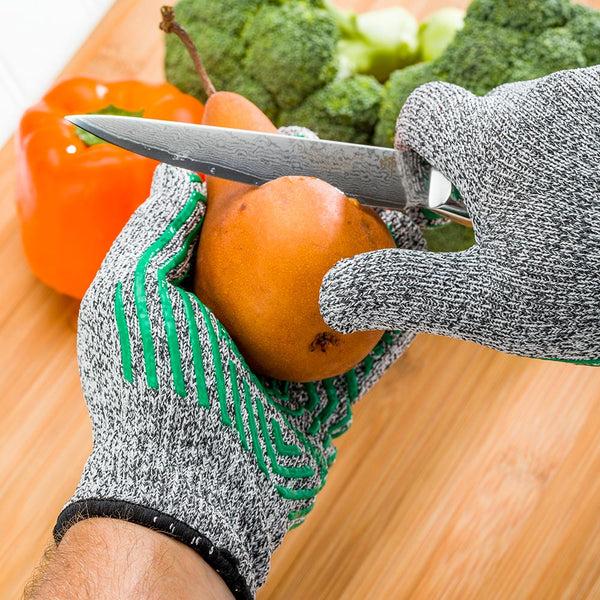 Restaurantware Life Protector Gray Large Cut-Resistant Gloves - Level 5 Non-Slip Food Safe - 9" X 5" X 1/2" - Pair - 1 Count Box