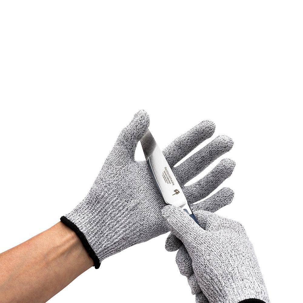 restaurantware Life Protector Gray Medium Cut-Resistant Gloves - Level 5 Food Safe - 8" x 5" - Pair - 1 count box