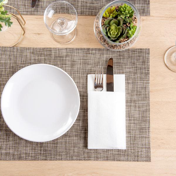 Restaurantware Luxenap White Paper Napkin - Kangaroo Air Laid - 15 3/4" X 15 3/4" - 800 Count Box