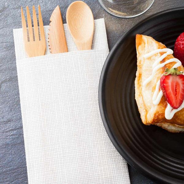 Restaurantware Luxenap White Paper Napkin - Kangaroo Air Laid With Gray Threads - 15 3/4" X 15 3/4" - 800 Count Box