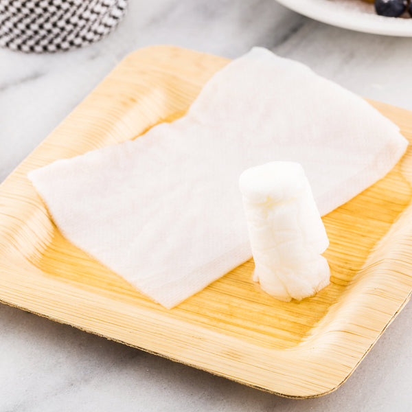 Restaurantware Luxenap White Viscose Tablet Towel - Just Add Water - 9 1/2" X 8 3/4" - 500 Count Box