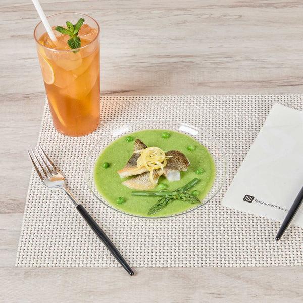 Restaurantware Maxi Serve Round Clear Plastic Medium Elegant Plate - 7" X 7" - 100 Count Box