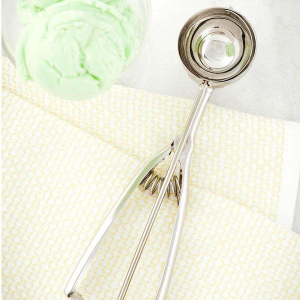 Restaurantware Met Lux 0.9 Oz Silver Stainless Steel #40 Ice Cream Scoop - 1 Count Box