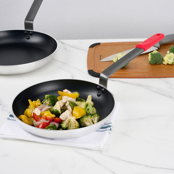 Restaurantware Met Lux 1 Aluminum 11" Induction Ready Fry Pan And 1 Red Silicone Pan Handle Sleeve