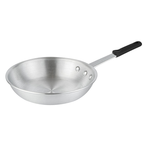 Restaurantware Met Lux 1 Aluminum 9" Fry Pan And 1 Black Silicone Pan Handle Sleeve