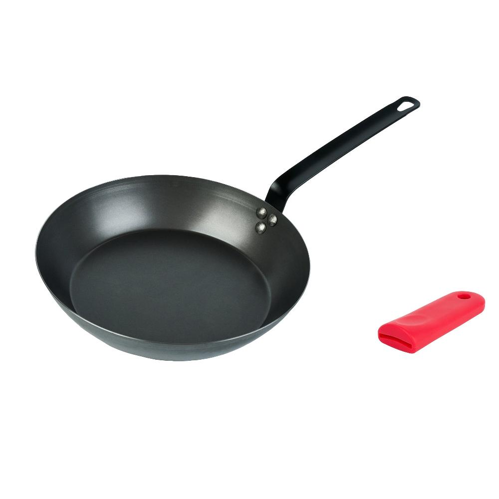 restaurantware Met Lux 1 Black Carbon Steel 12" Pre-Seasoned Fry Pan and 1 Red Silicone Pan Handle Sleeve