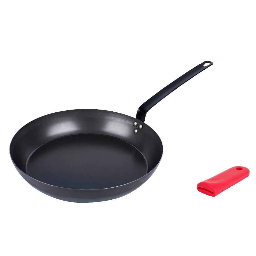 restaurantware Met Lux 1 Black Carbon Steel 14" Pre-Seasoned Fry Pan and 1 Red Silicone Pan Handle Sleeve
