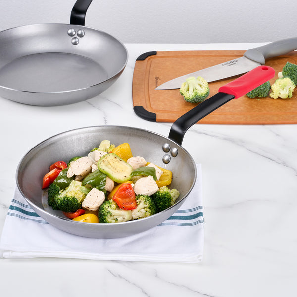 Restaurantware Met Lux 1 Carbon Steel 10" Non-Stick Fry Pan And 1 Red Silicone Pan Handle Sleeve
