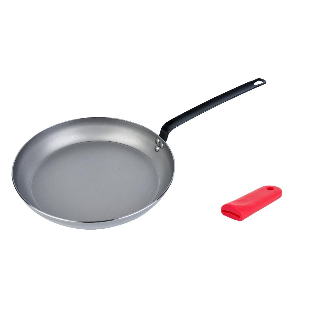restaurantware Met Lux 1 Carbon Steel 14" Non-Stick Fry Pan and 1 Red Silicone Pan Handle Sleeve