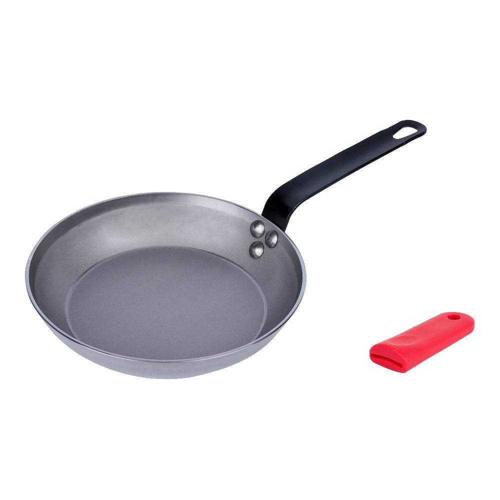 restaurantware Met Lux 1 Carbon Steel 9" Non-Stick Fry Pan and 1 Red Silicone Pan Handle Sleeve