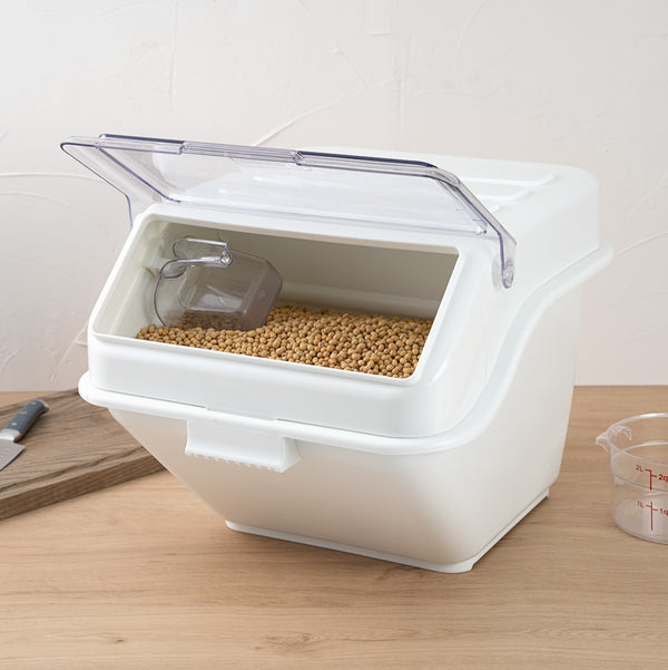 Restaurantware Met Lux 13 Gal Rectangle White Shelf Ingredient Bin - With 2 1/2 Cup Measuring Scoop - 22 1/2" X 20 1/4" X 16 1/2" - 1 Count Box