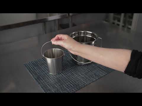 Restaurantware Met Lux 28 Oz Round Silver Stainless Steel Medium Pail - 5 1/2" X 5 1/2" X 5" - 1 Count Box