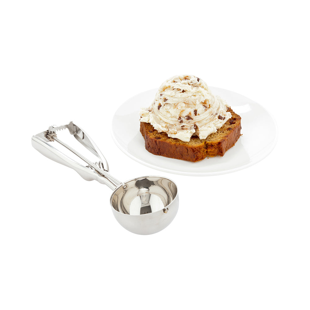 restaurantware Met Lux 3.2 oz Silver Stainless Steel #8 Ice Cream Scoop - 1 count box