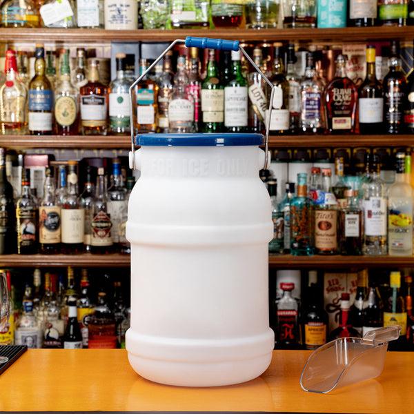 Restaurantware Met Lux 5 Gal Round White Plastic Ice Tote - With Lid Mounting Bracket - 1 Count Box