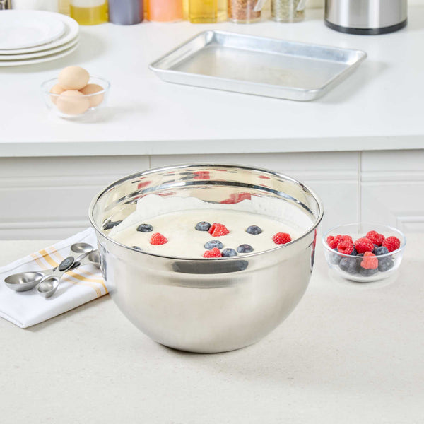 Restaurantware Met Lux 9 Qt Stainless Steel Premium German Mixing Bowl - 1 Count Box