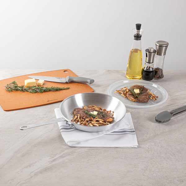 Restaurantware Met Lux Aluminum 10" Fry Pan - 6 Count Box