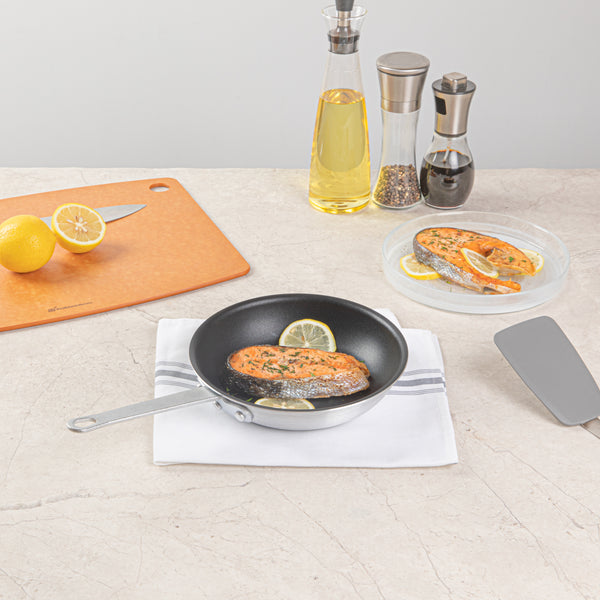 Restaurantware Met Lux Aluminum 8" Fry Pan - Non-Stick - 6 Count Box